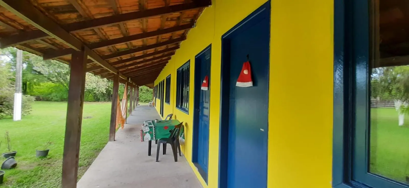 Hostel E Pousada Araquari